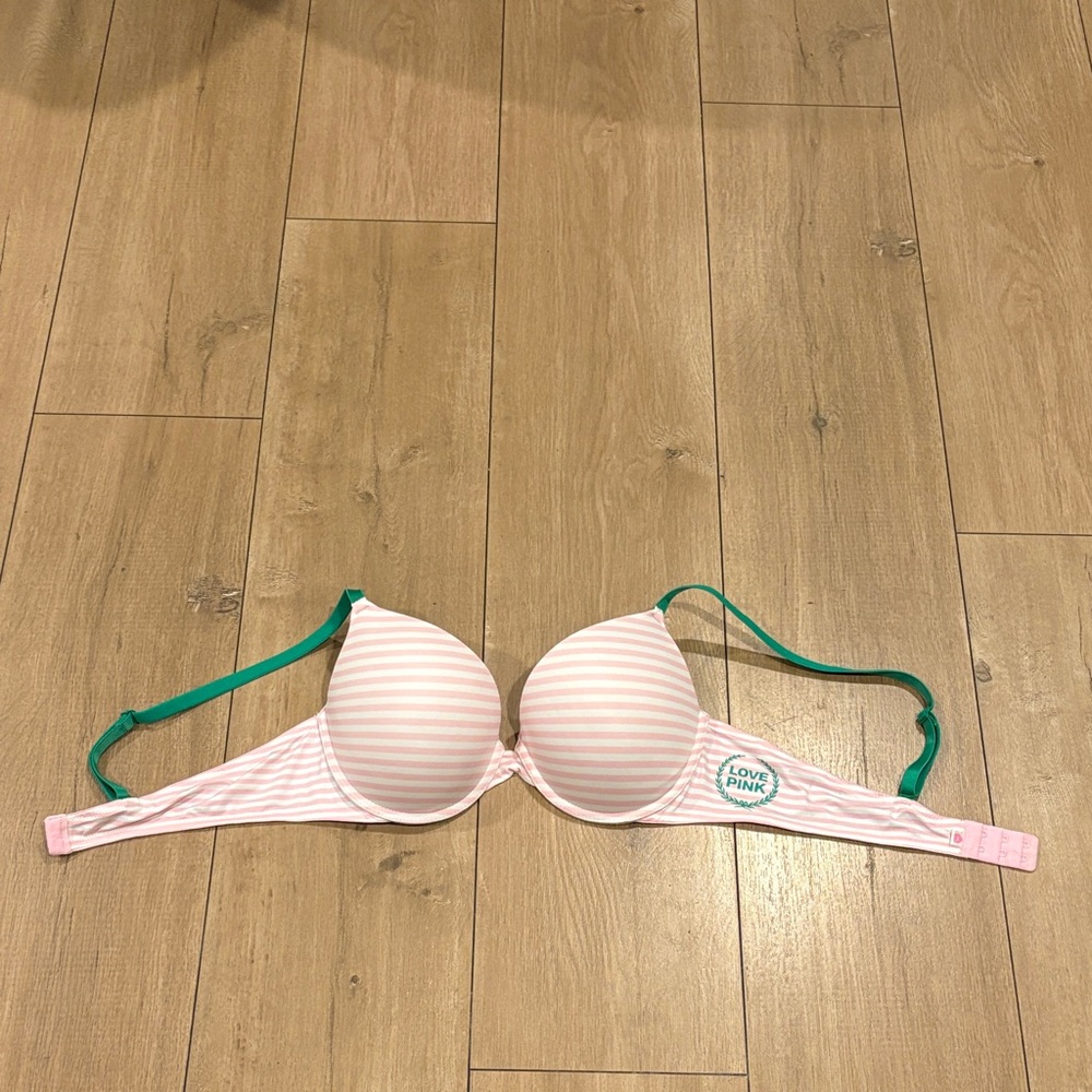 PINK Victoria's Secret Bra Size 36C - Picture 5 of 13